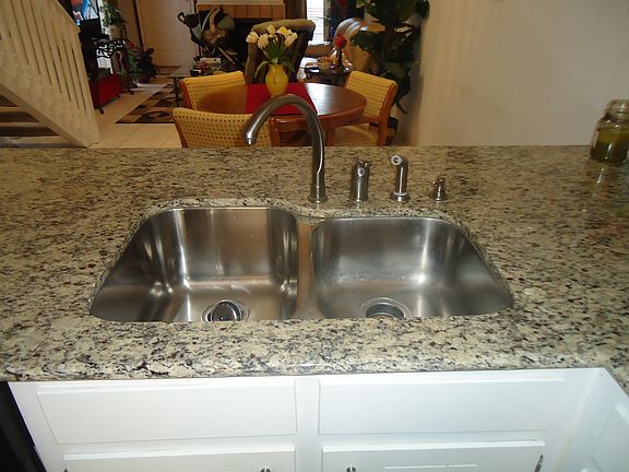 UNDER MOUNT STAINLESS STEAL SINK