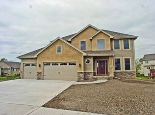 708 NE 41st Ct, Ankeny, IA 50021