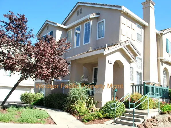 404 Skylark Ct, Danville, CA 94506