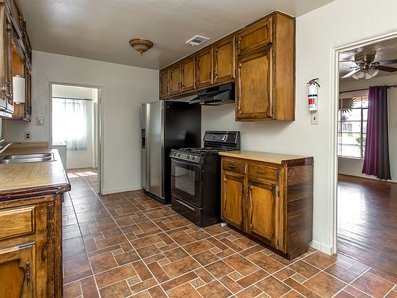 3rd image of 2444 Pueblo Bonito Ct NW