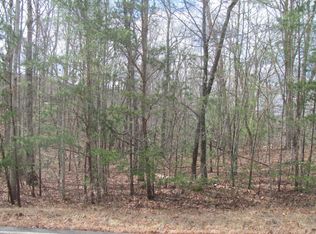 460 Saint George Dr, Crossville, TN 38558