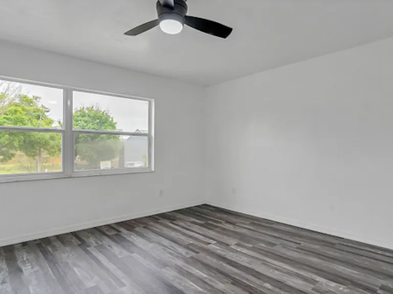 2871 S Pines Dr #24 — Photo 14