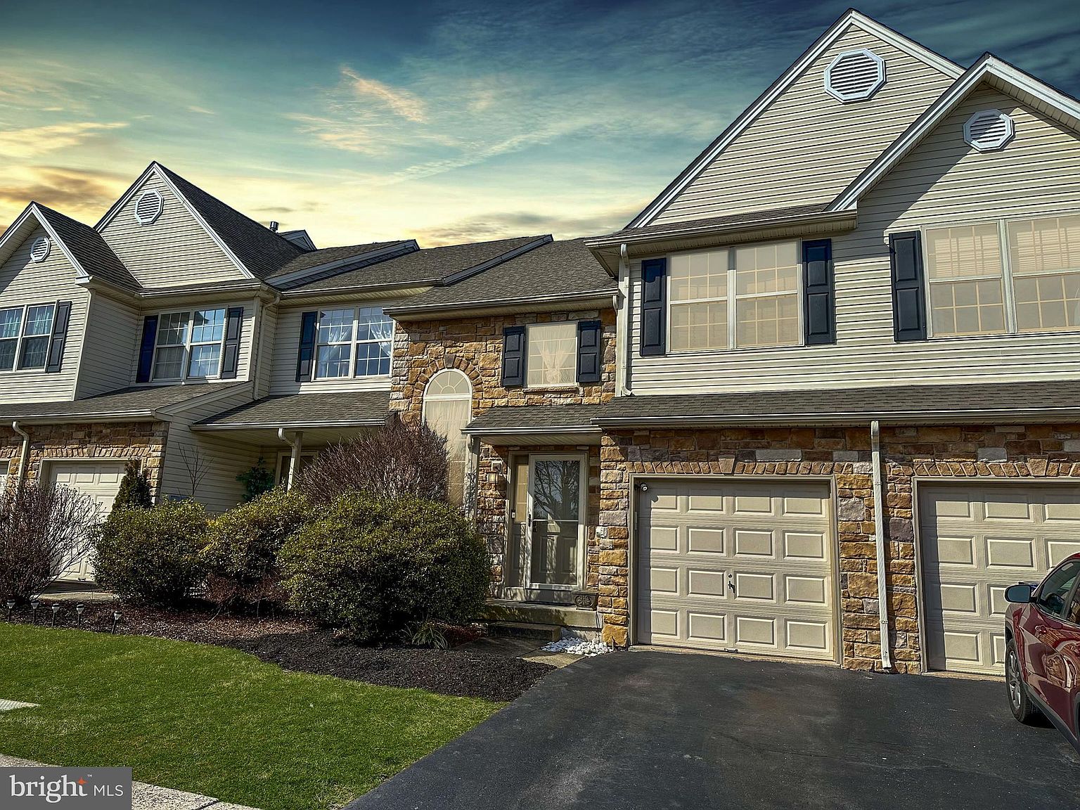 1105 Duchess Ct, Royersford, PA 19468 Zillow