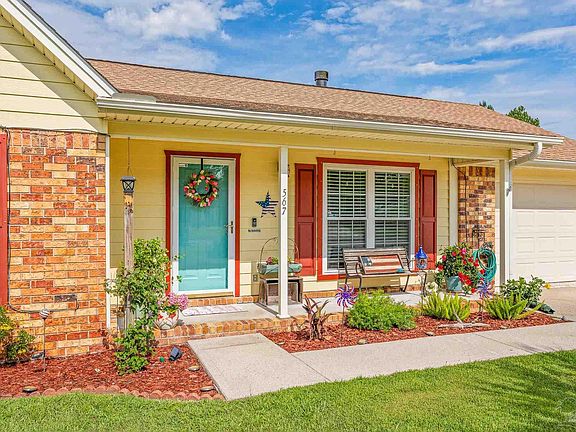 4th image of 567 Peppertree Ln