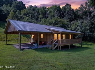 136 Little Ridge Way, Washburn, TN 37888