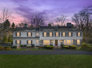 1234 N Glengarry Rd, Bloomfield Hills, MI 48301