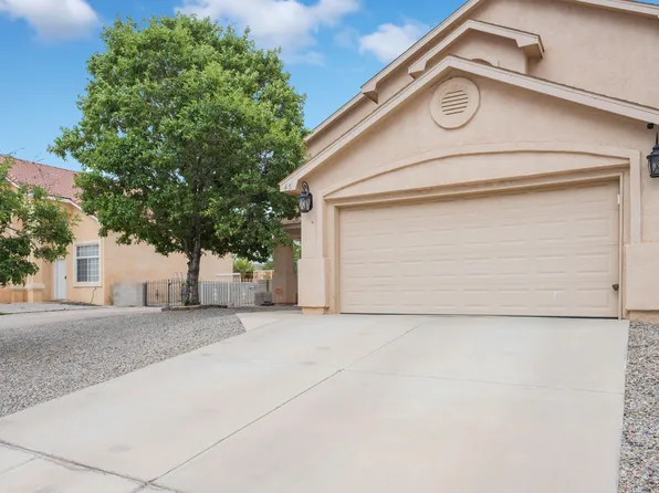 45 Cruces Loop, Los Lunas, NM 87031