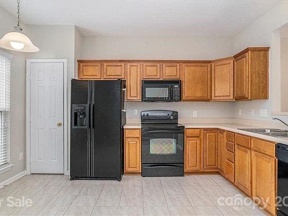 5th image of 12753 Bullock Greenway Blvd