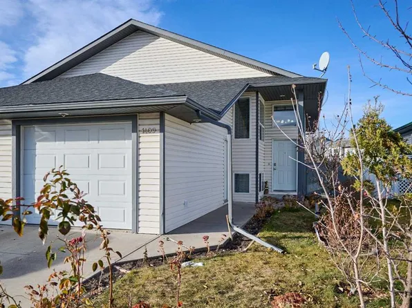 1409 E Strathcona Way, Strathmore, AB T1P 1S2