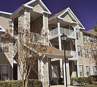 1st image of 717 Village Pl