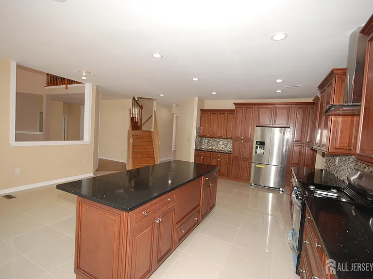 41 Fritz Dr — Photo 11