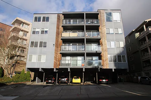Hamilton Hall Apartments - Queen Anne Photo 1