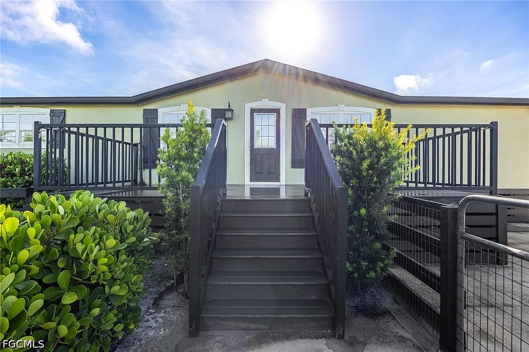 4 bed, 2.0 bath, 1782 sqft, $2,750 — Photo 2