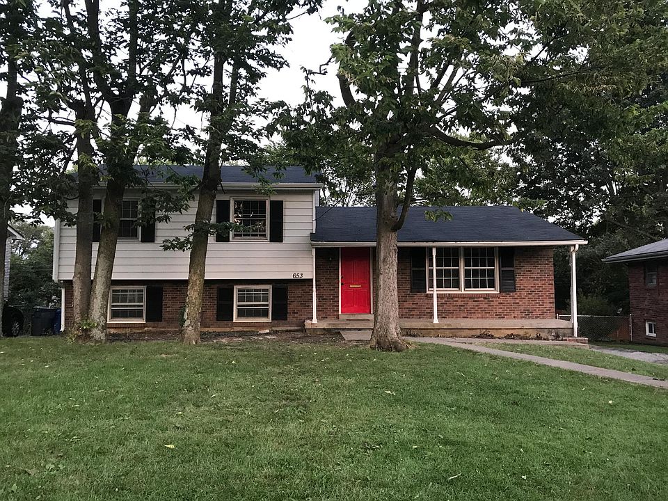 1st image of 653 Bishop Dr