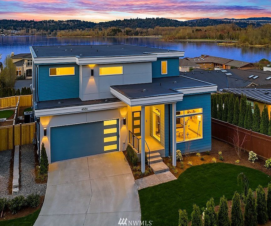2nd image of 4884 194th Avenue SE