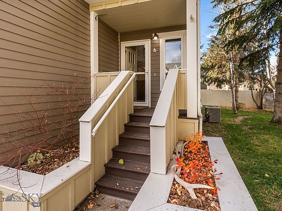 3rd image of 1725 W Koch St APT 6