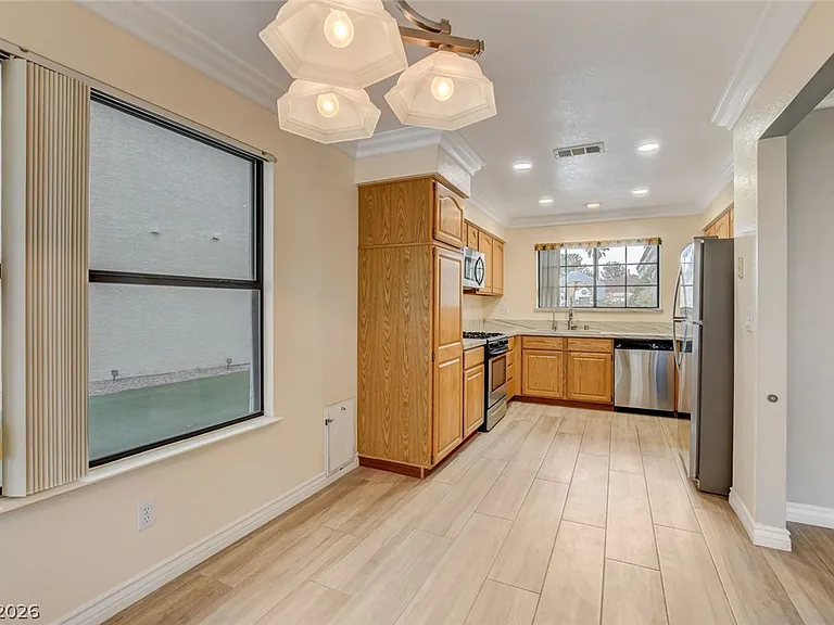 5228 Crooked Sky Cir — Photo 24