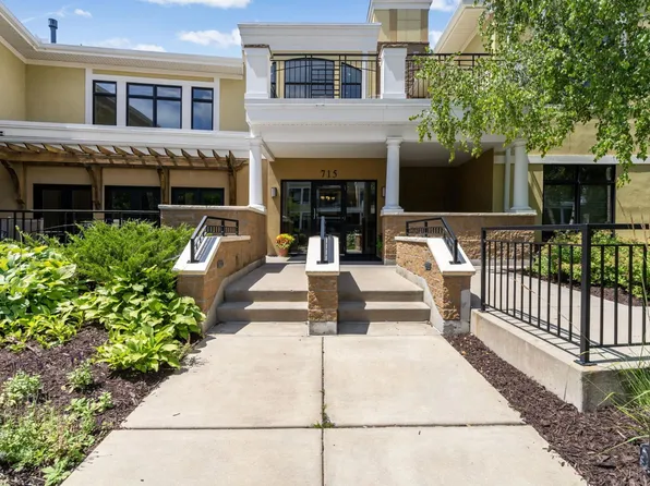 715 Linden St Unit 108, Mendota Heights, MN 55118
