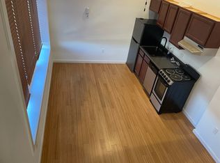 8 Grove St #305, Dover, NH 03820