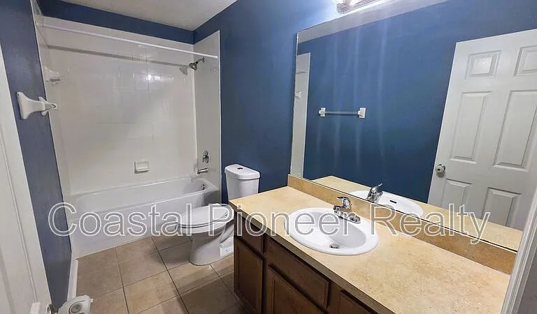 10279 Newminster Loop — Photo 25