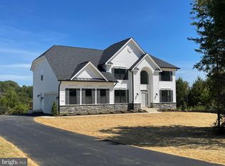 205 Castlebar Dr, Fredericksburg, VA 22406