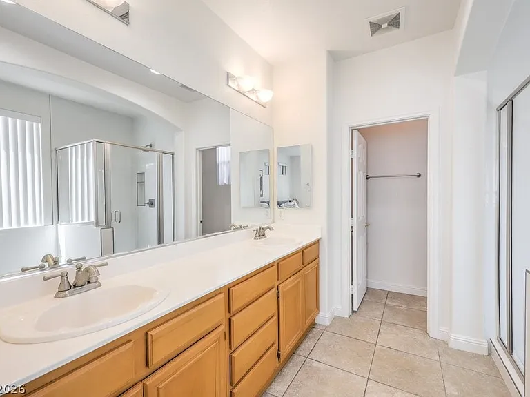 437 Eternity St — Photo 26