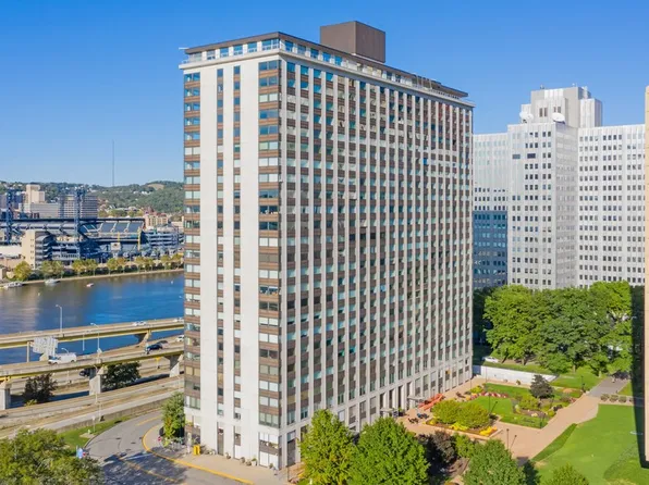 320 Fort Duquesne Blvd APT 6A, Pittsburgh, PA 15222