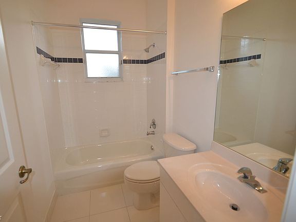 1cf2403c-ab02-46bb-92e1-bd53ba76d093-w_1500-h_1000