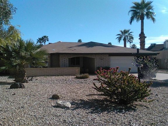 3rd image of 1561 W Irisado Cir