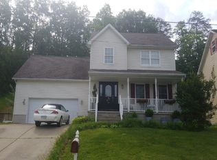 2075 Terry Rd, South Charleston, WV 25309