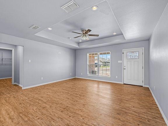 5th image of 8805 15th St