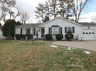 854 W Lakeshore Dr SE, Hebron, OH 43025