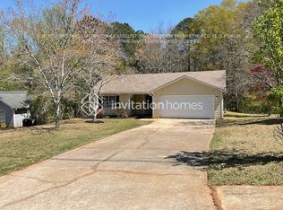 160 Rosewood Dr, McDonough, GA 30253