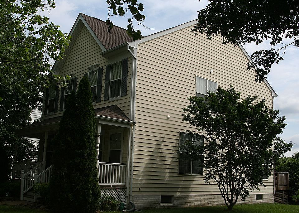 2nd image of 25949 Hartwood Dr