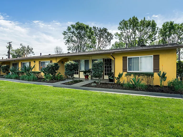 Casitas Apartments — Photo 9