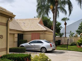 3433 57th Avenue Dr W #17, Bradenton, FL 34210