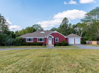 103 Stafford Rd, Tiverton, RI 02878