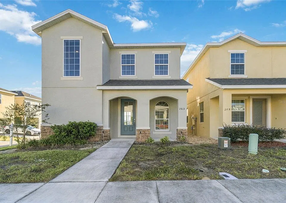 263 Bella Prestwick Blvd