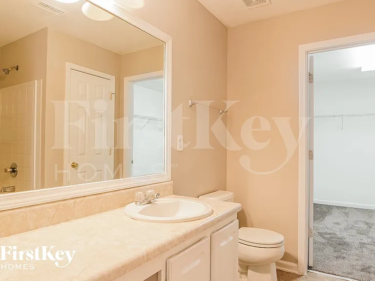 2861 Brookford Ln SW — Photo 9
