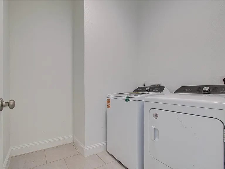 1248 Road 5802 — Photo 13