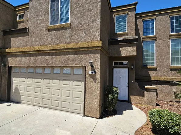 1060 Goble Ct, Tulare, CA 93274