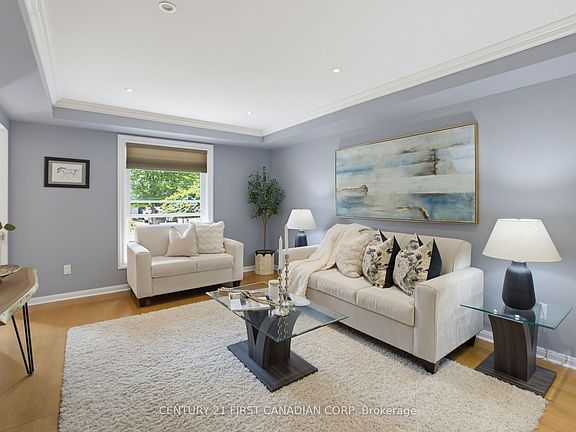 5th image of 8 Meridene Cres E