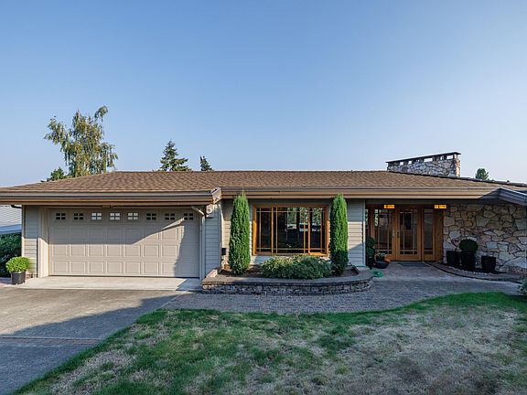 2nd image of 9843 Mercerwood Dr