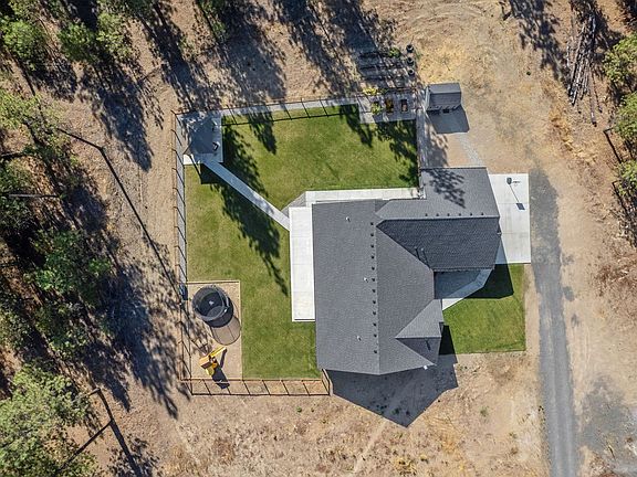 3rd image of 20025 N Mathias Ln
