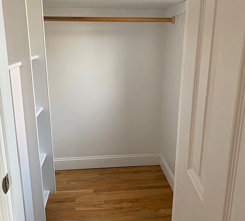4th image of 31-37 37th St #2