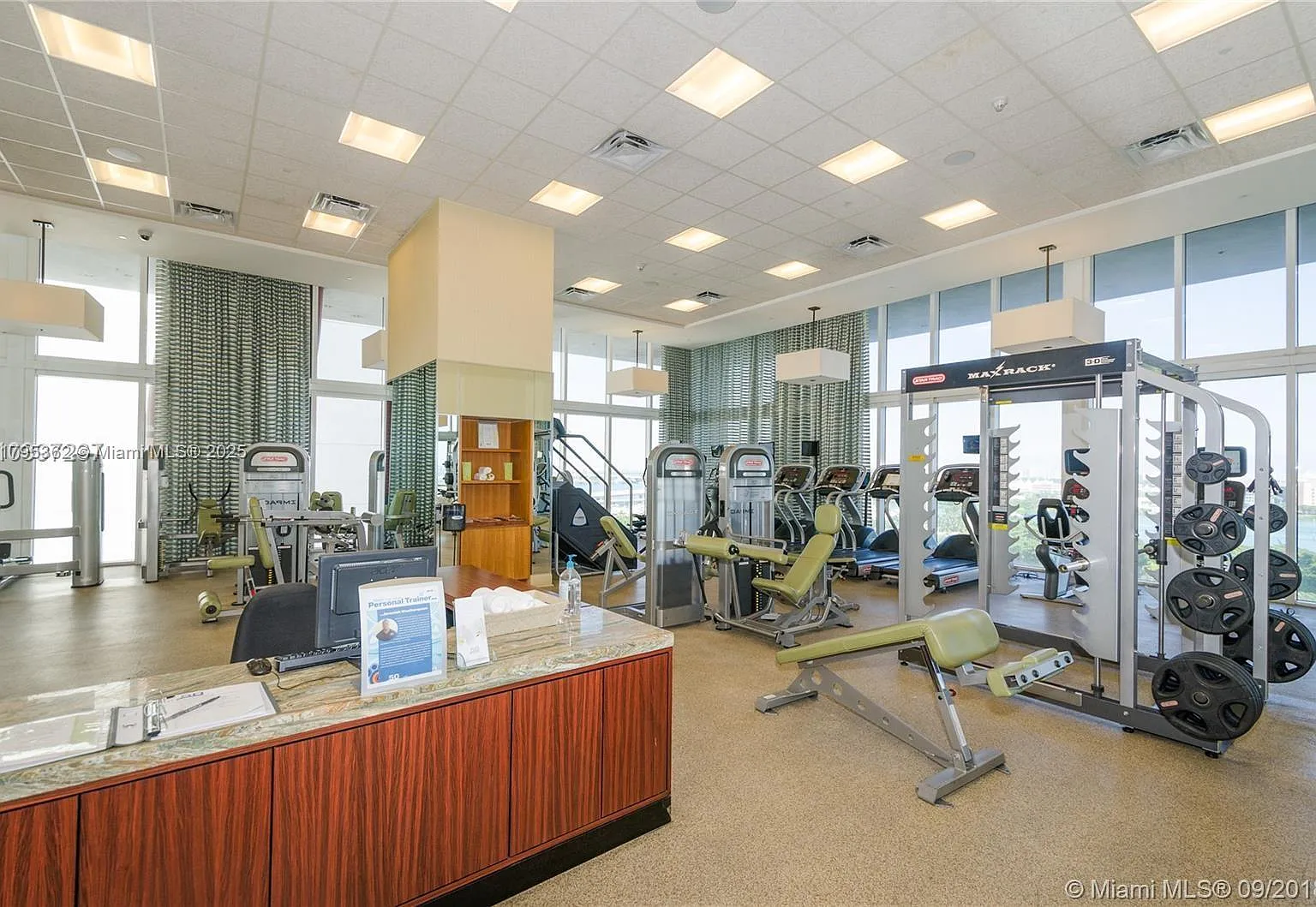 1 bed, 845 sqft, $3,250 — Photo 3
