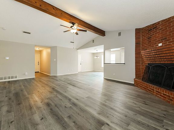 5th image of 7618 Creek Wood Dr
