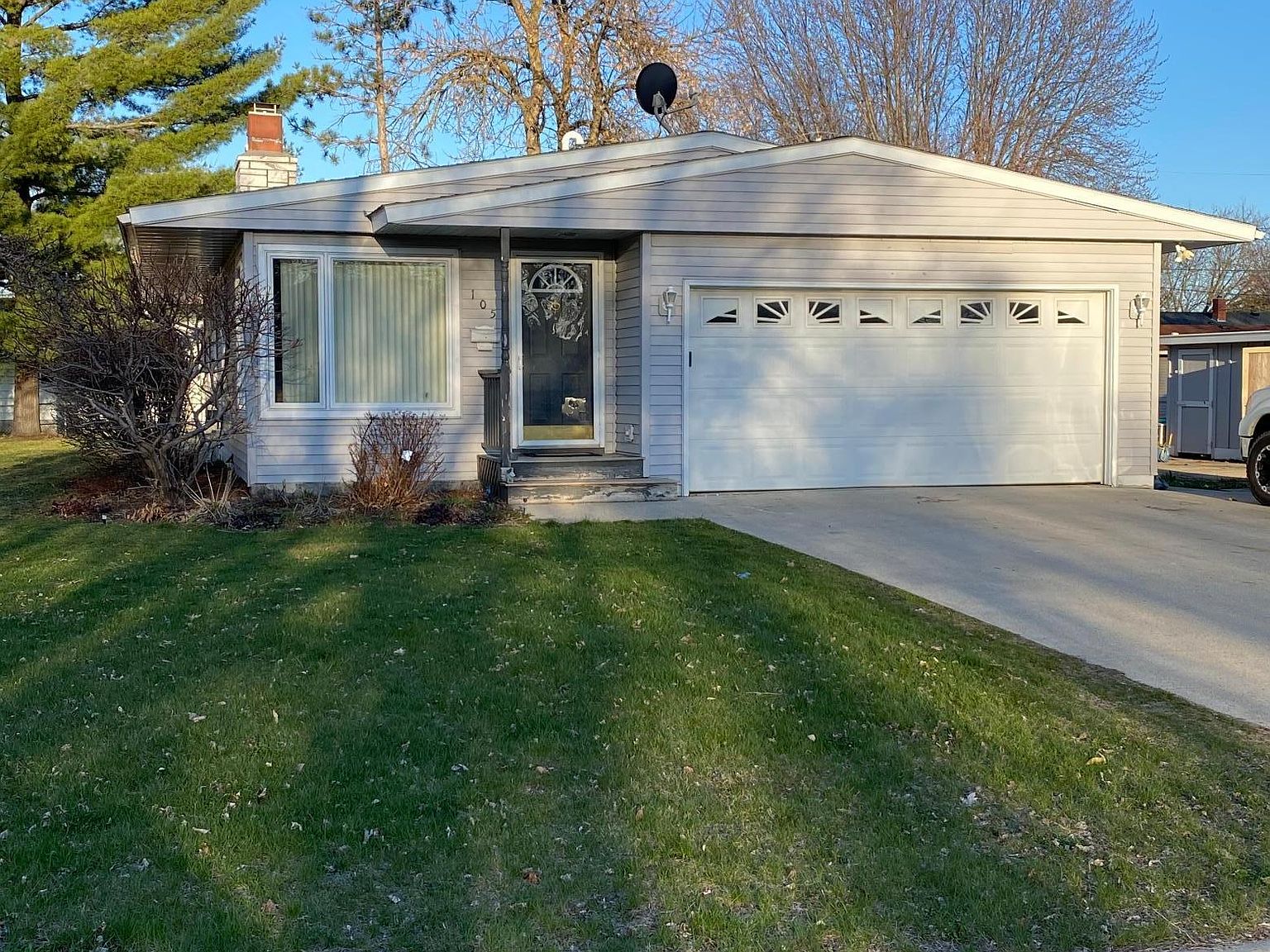 105 Koronis Ct, Paynesville, MN 56362 Zillow