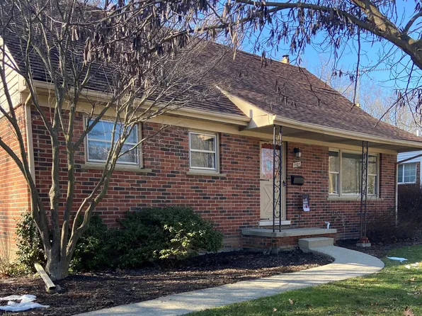 1101 Ravenwood Ave, Ann Arbor, MI 48103