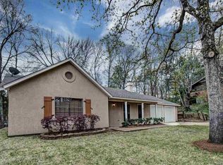 415 E Oak Leaf Ct, Ridgeland, MS 39157